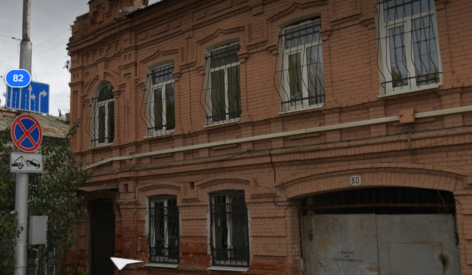 Аварийным признан двухэтажный памятник архитектуры у Покровской церкви в Саратове Аварийным признан двухэтажный памятник архитектуры у Покровской церкви в Саратове